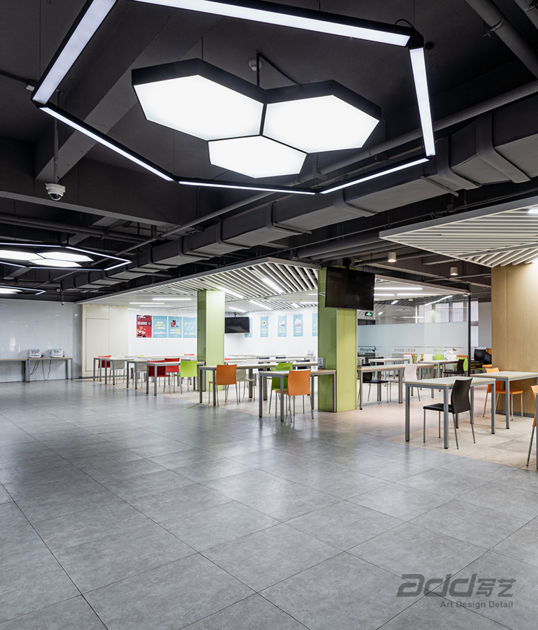 至正道化辦(bàn)公(gōng)樓裝(zhuang)修-食堂-pc