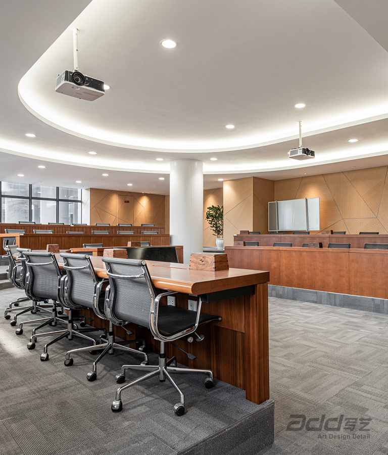 至正道化辦(bàn)公(gōng)樓裝(zhuang)修-階梯教室-pc